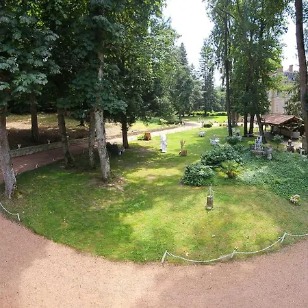 Chateau De Montsable Bed & Breakfast Lezoux